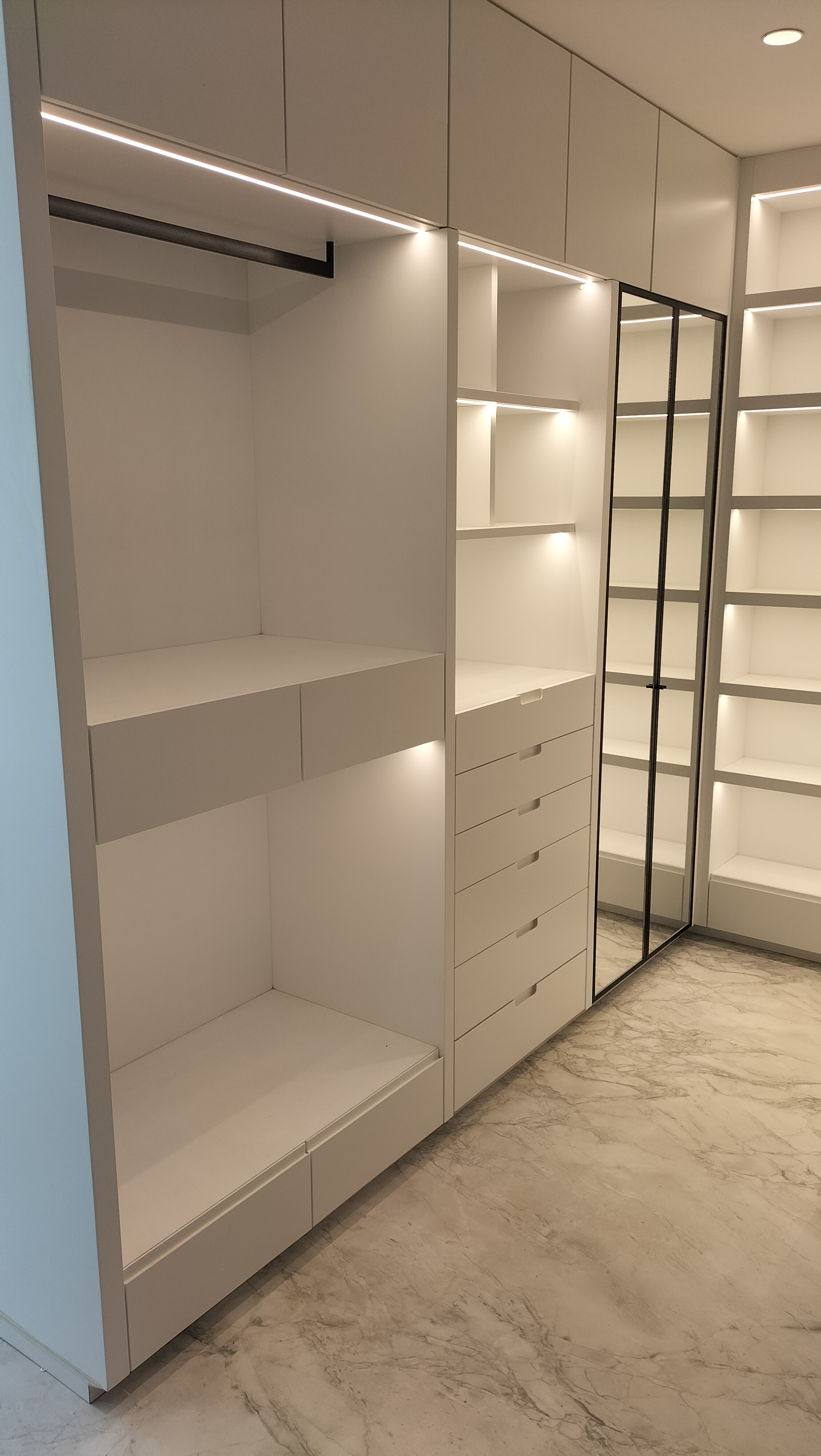 REMODELACION DE BAÑO Y VESTIDOR
